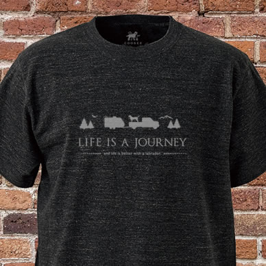 LIFE IS A JOURNEY Tシャツ
